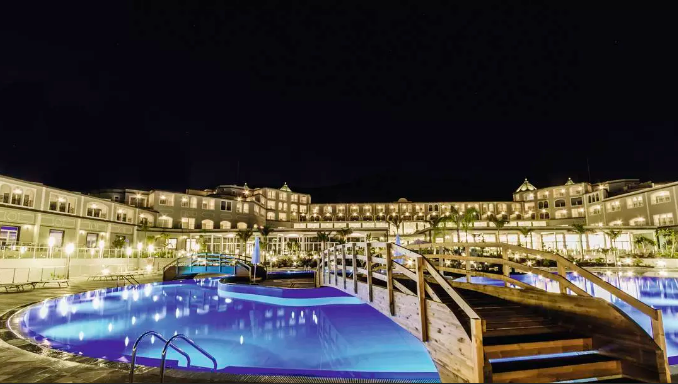 sensimar-royal-palm-resort-fuerteventura-by-night
